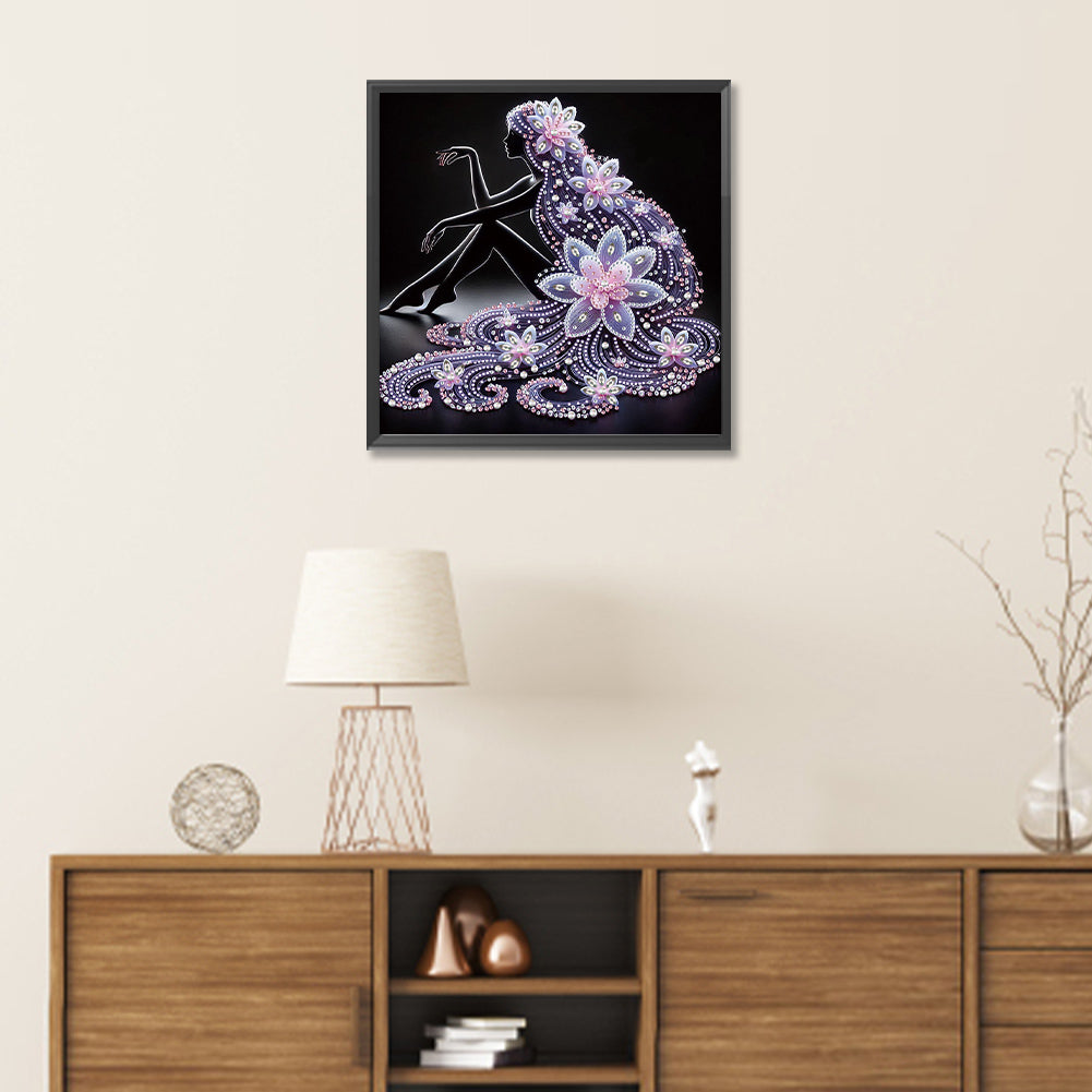 Elegant Lady - Special Shaped Drill Diamond Painting 30*30CM