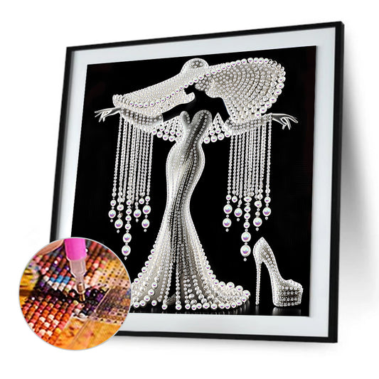 Elegant Lady - Special Shaped Drill Diamond Painting 30*30CM