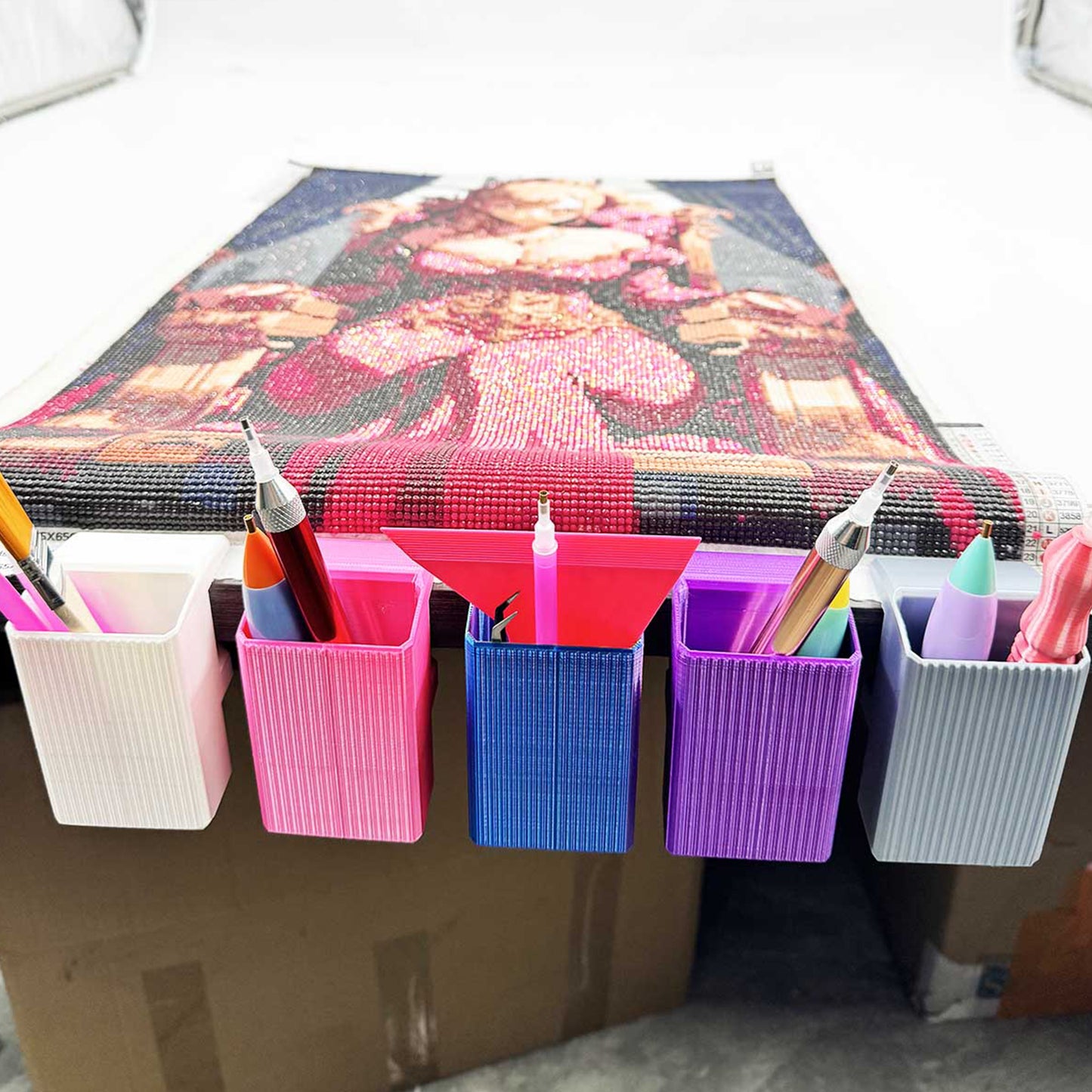 Heavy-Duty Desk Pen Holder Adjustable Clip Space-Saving Desk Organizer (Green)