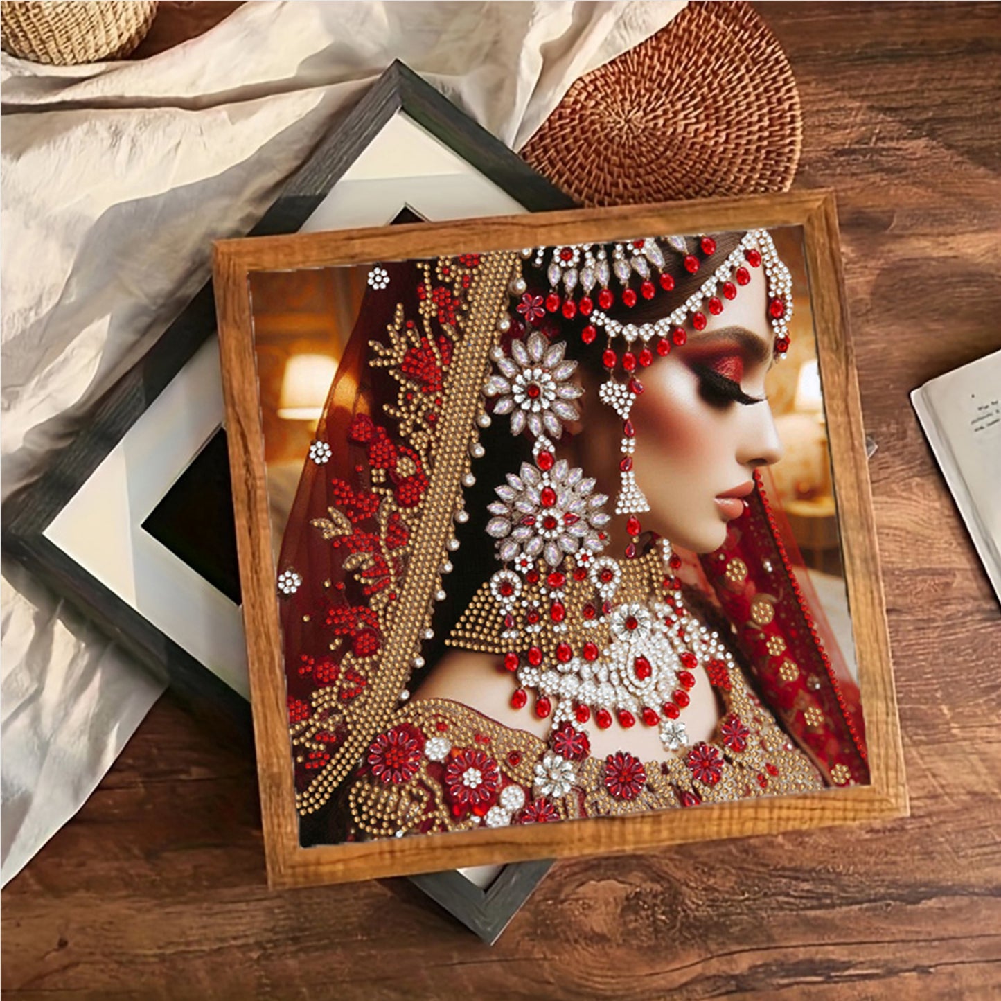 Indian Beauty - Special Shaped Drill Diamond Painting 30*30CM