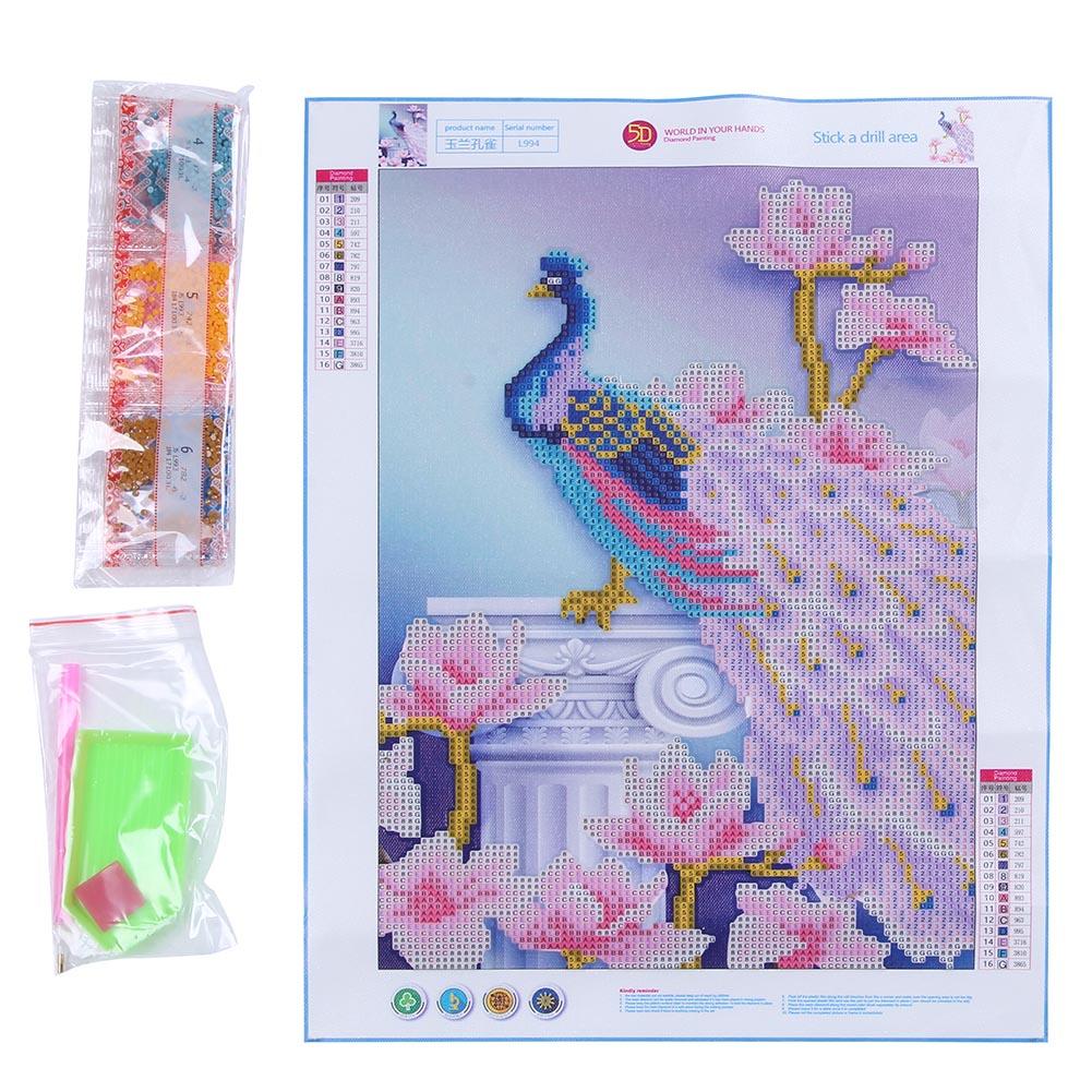 Magnolia Peacock - Full Square Drill Diamond Painting 30*40CM