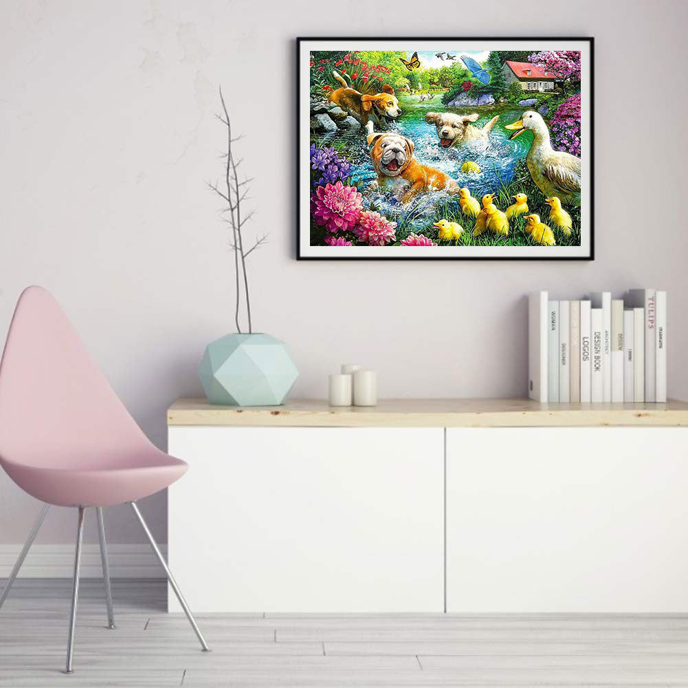 Pug Dog Playing With Duck - Full Round Drill Diamond Painting 40*30CM