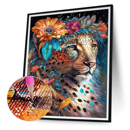 Garland With Leopard - Full Round Drill Diamond Painting 30*40CM