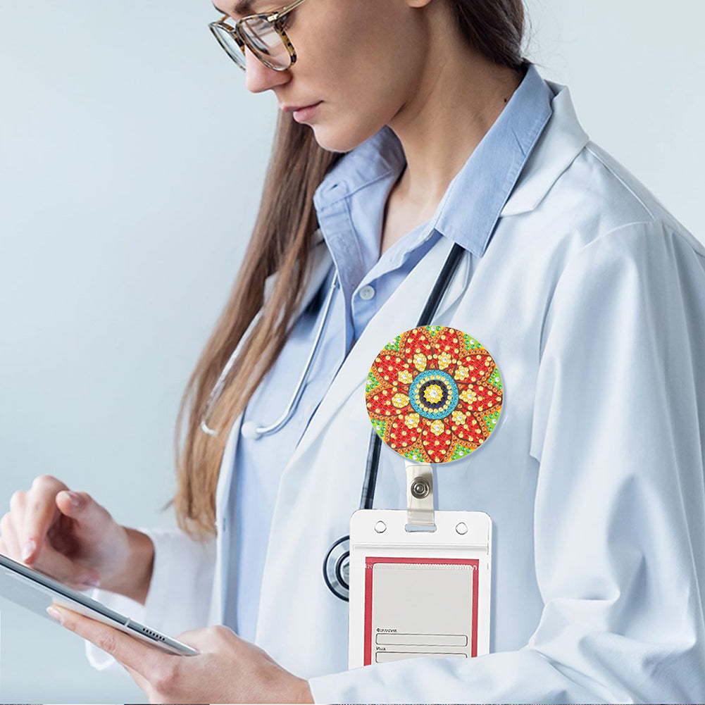 Cute Badge Clip Cartoon ID Card Holders Owl Badge Holder for Office Doctor Nurse