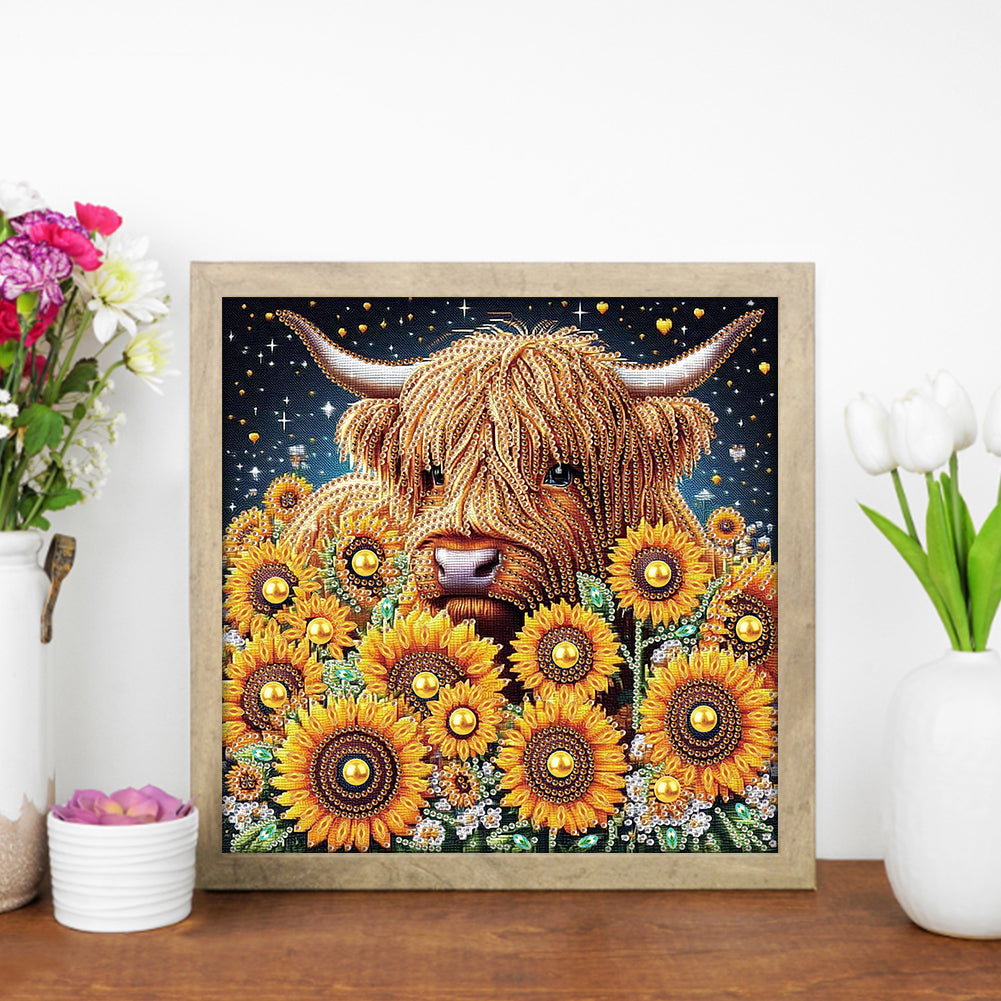 Highland Yak - Special Shaped Drill Diamond Painting 30*30CM