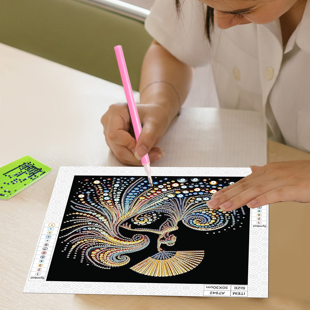 Elegant Dancing Woman - Special Shaped Drill Diamond Painting 30*30CM
