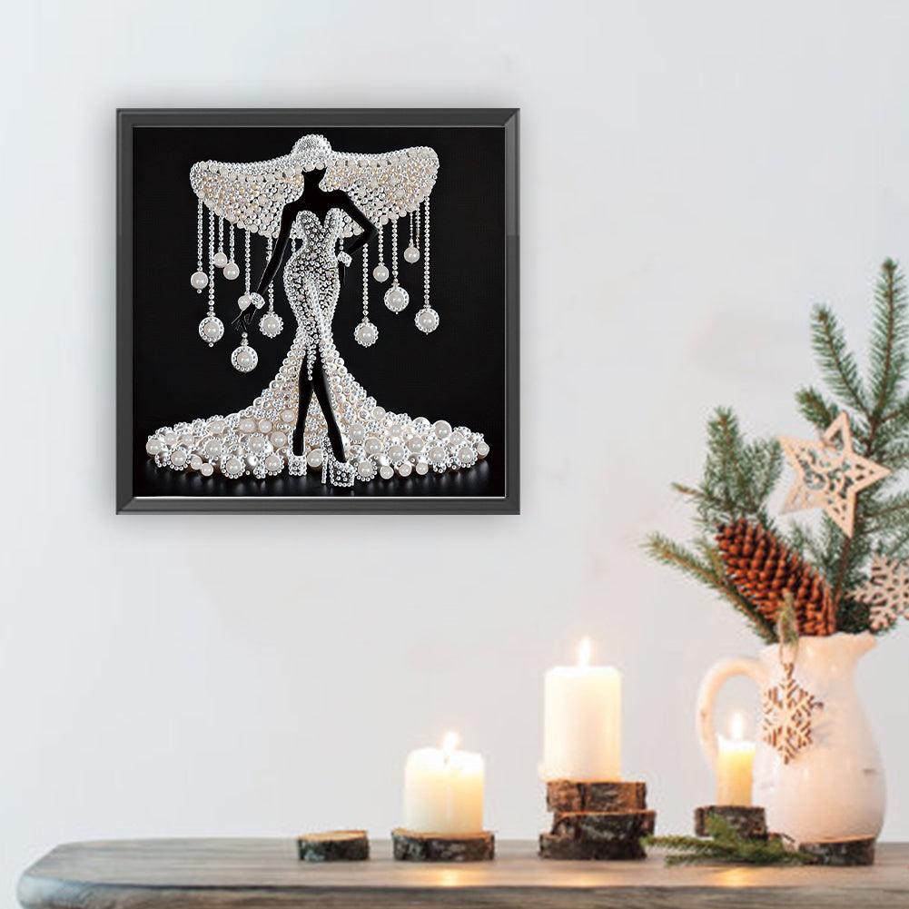 Elegant Lady - Special Shaped Drill Diamond Painting 30*30CM