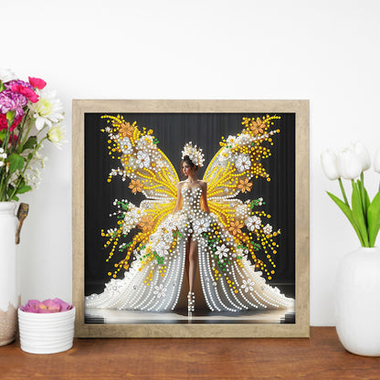 White And Gold Butterfly Girl - Special Shaped Drill Diamond Painting 30*30CM
