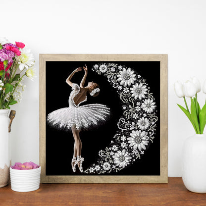Dancing Girl With Beautiful Skirt - Special Shaped Drill Diamond Painting 30*30CM