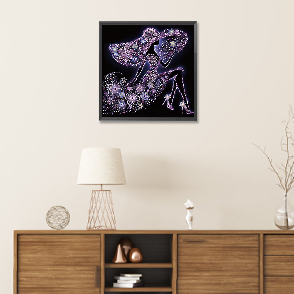 Elegant Lady - Special Shaped Drill Diamond Painting 30*30CM