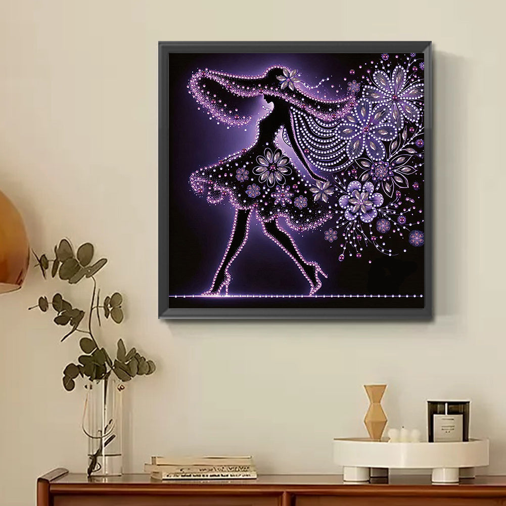Elegant Lady - Special Shaped Drill Diamond Painting 30*30CM