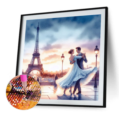 Romantic Couple Under The Eiffel Tower - Full Round Drill Diamond Painting 40*40CM