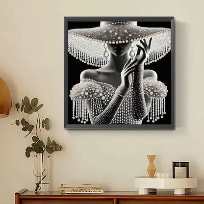 Lady In Elegant Hat - Special Shaped Drill Diamond Painting 30*30CM