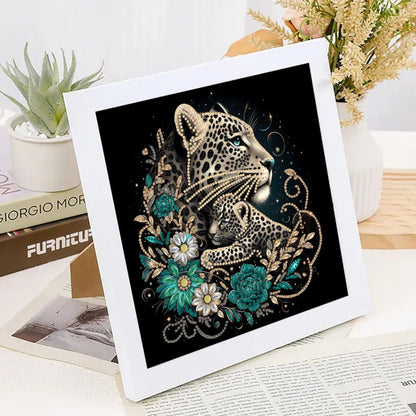 Leopard - Special Shaped Drill Diamond Painting 30*30CM