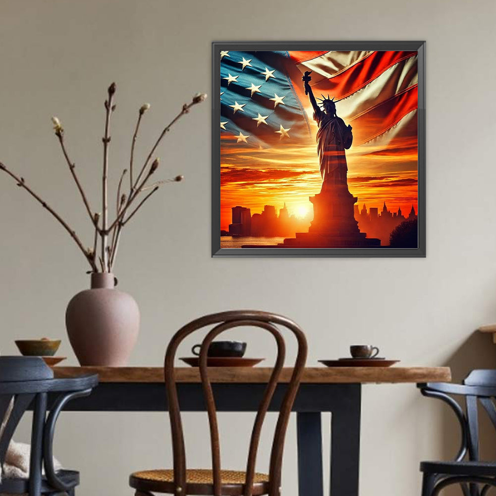 Statue Of Liberty On Independence Day - Full Round Drill Diamond Painting 40*40CM
