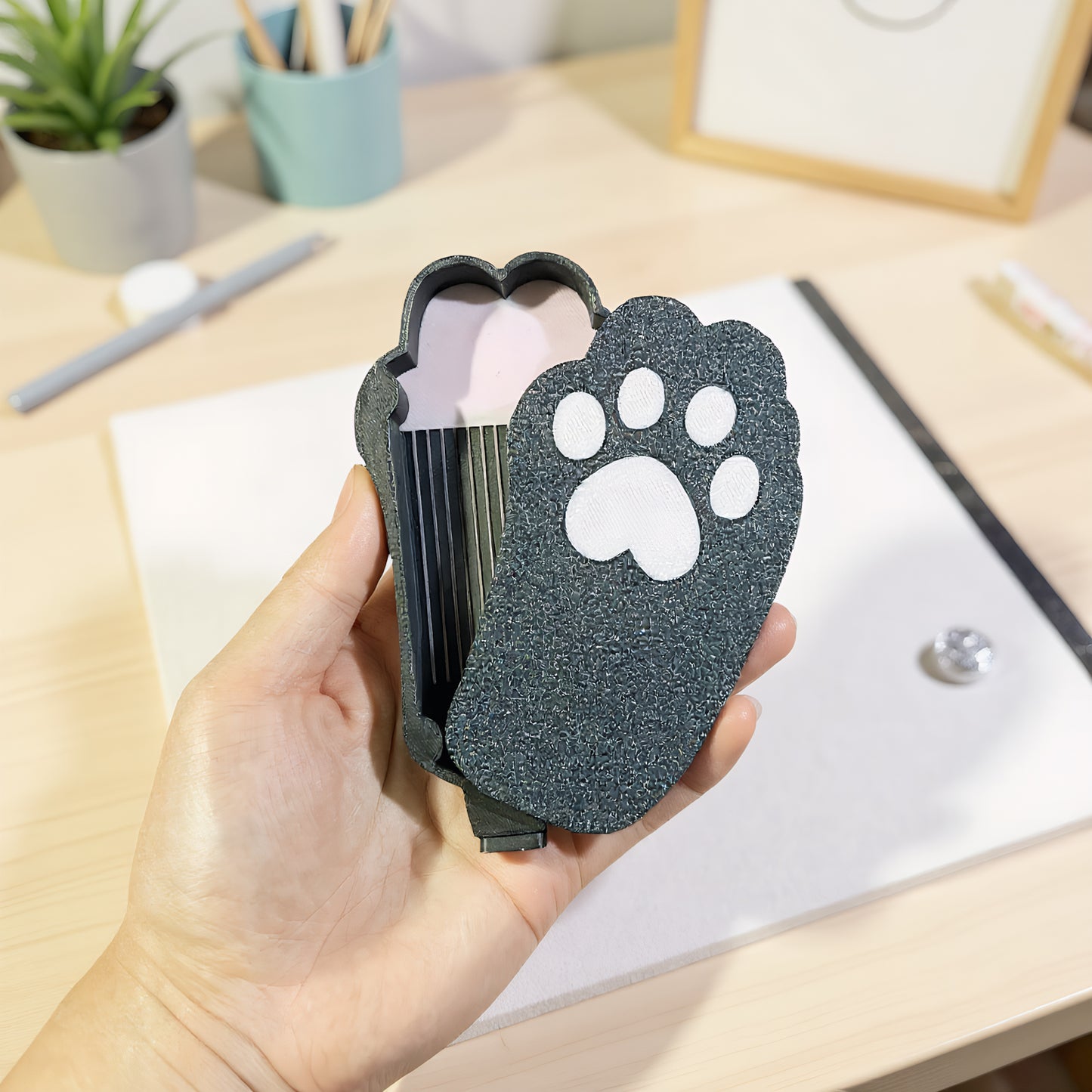 Diamond Painting Tray Organizer with Magnetic Lid for DIY Crafts Beads (Black L)