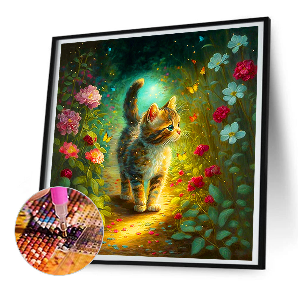 Cat Walking In Garden - Full Round Drill Diamond Painting 30*30CM