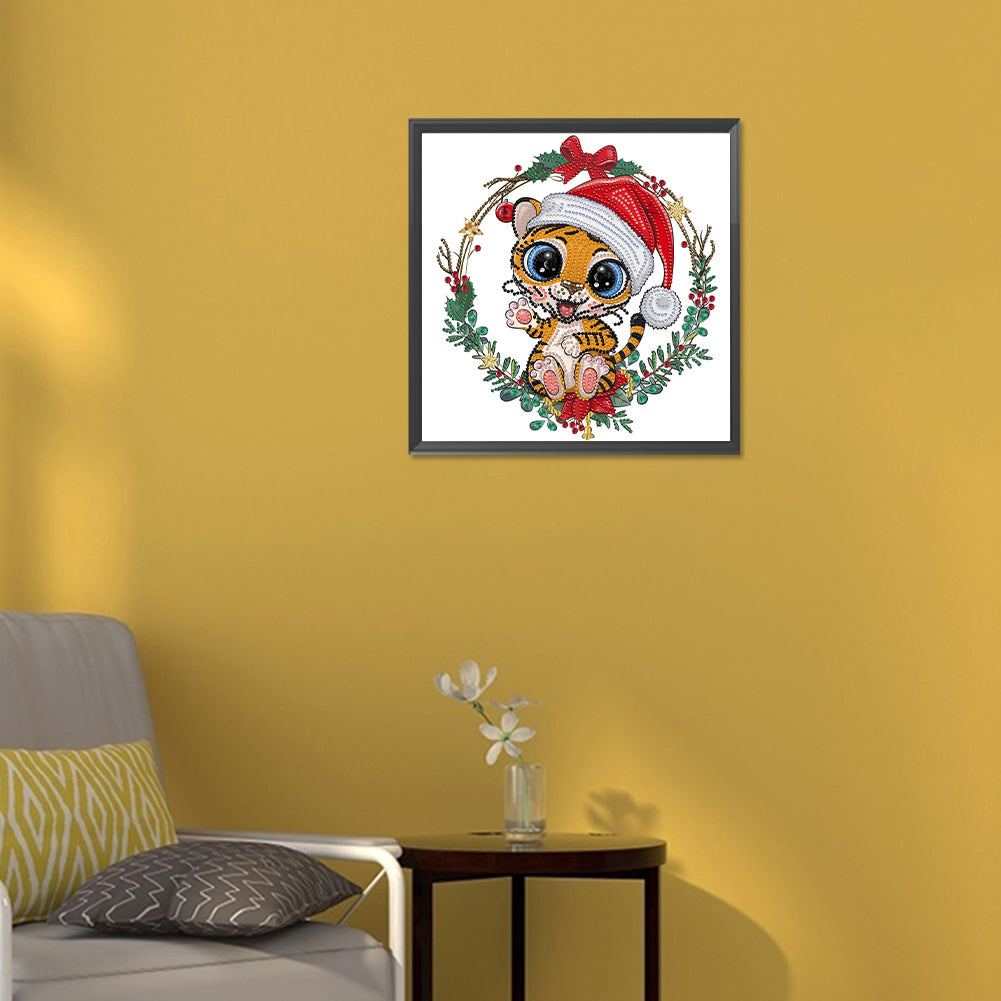Little Tiger Wearing Santa Hat - Special Shaped Drill Diamond Painting 30*30CM