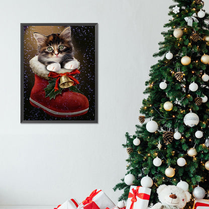 Christmas Kitten In Boots - Full Round Drill Diamond Painting 30*40CM