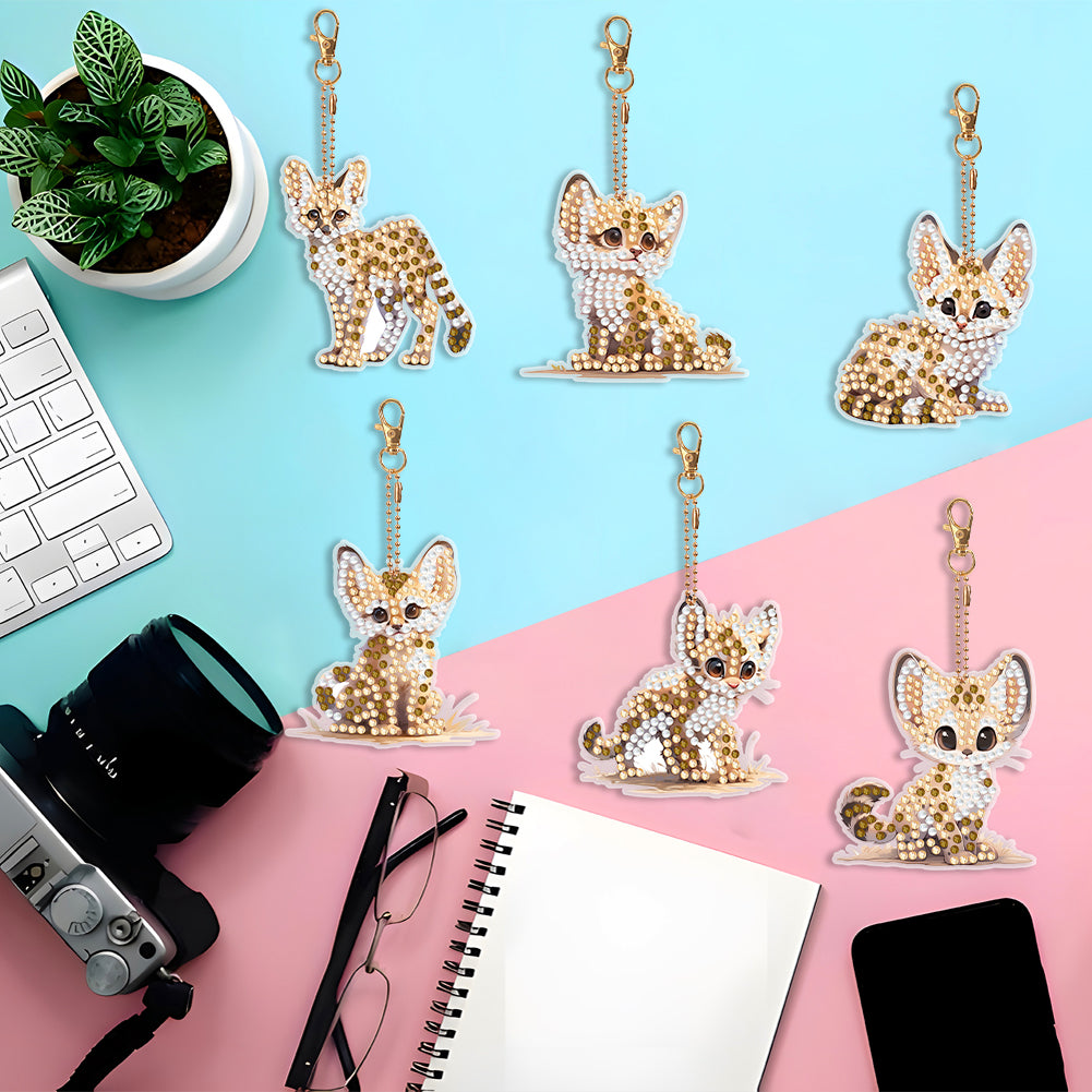 6PCS Double Sided Special Shape Diamond Art Keyring (Baby Panther)