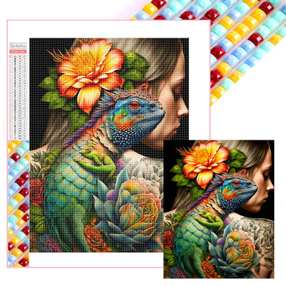 Woman With Tattoo On Back - Full Square Drill Diamond Painting 40*50CM