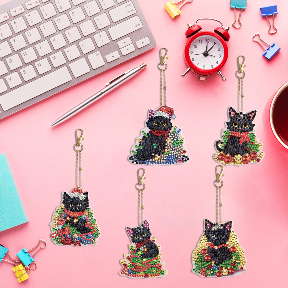 5PCS Double Sided Special Shape Diamond Painting Keychain (Christmas Black Cat)