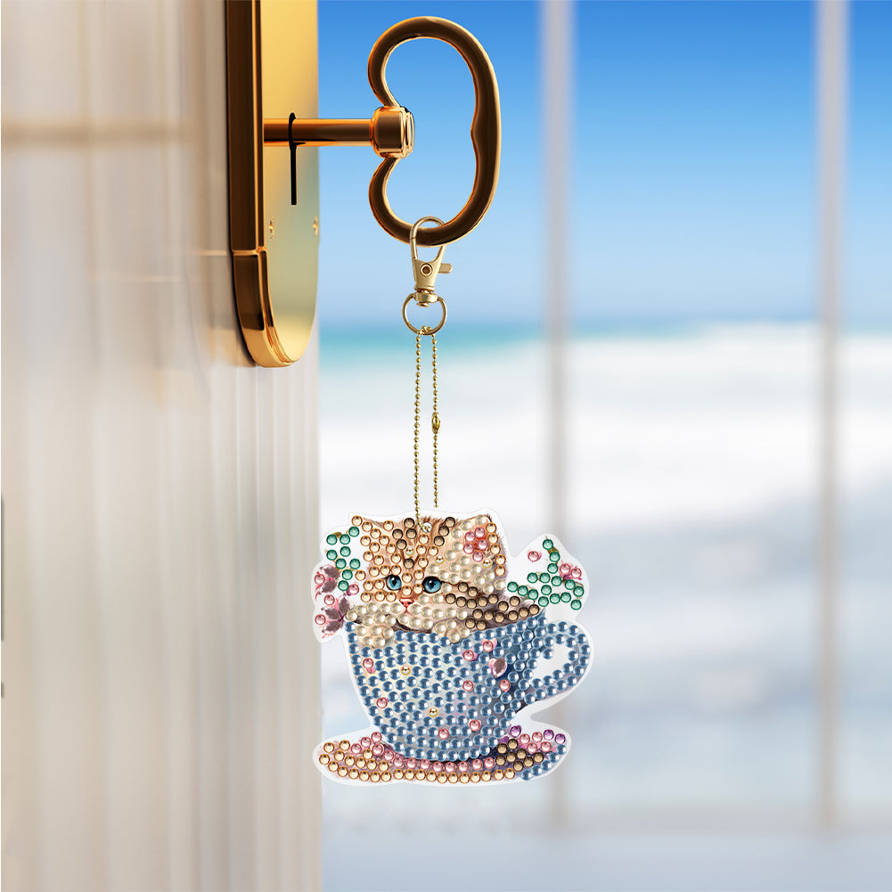 6PCS Double Sided Special Shape Diamond Painting Keychain (Teacup Kitten)