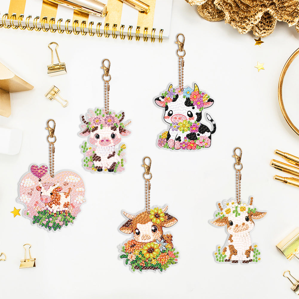 5PCS Double Sided Round Diamond Painting Art Keychain Pendant for Adults (Calf)