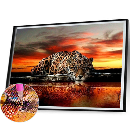 Drinking Leopard - Full Round Drill Diamond Painting 60*50CM