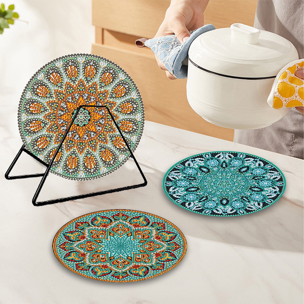 4 Pcs Wooden Diamond Painted Placemats Tableware Mat with Holder (Datura)