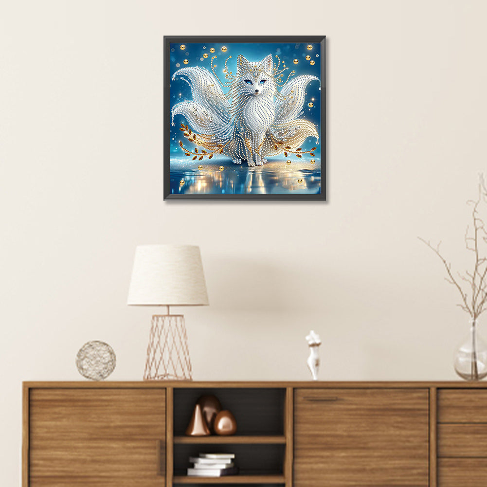 White Fox - Special Shaped Drill Diamond Painting 30*30CM