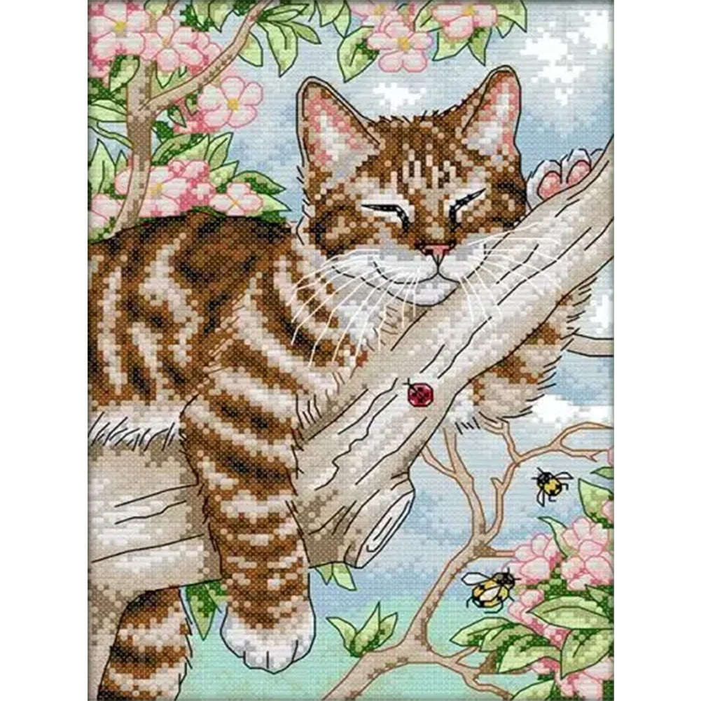 Lazy Cat In Tree - 14CT Stamped Cross Stitch 22*31CM(Joy Sunday)