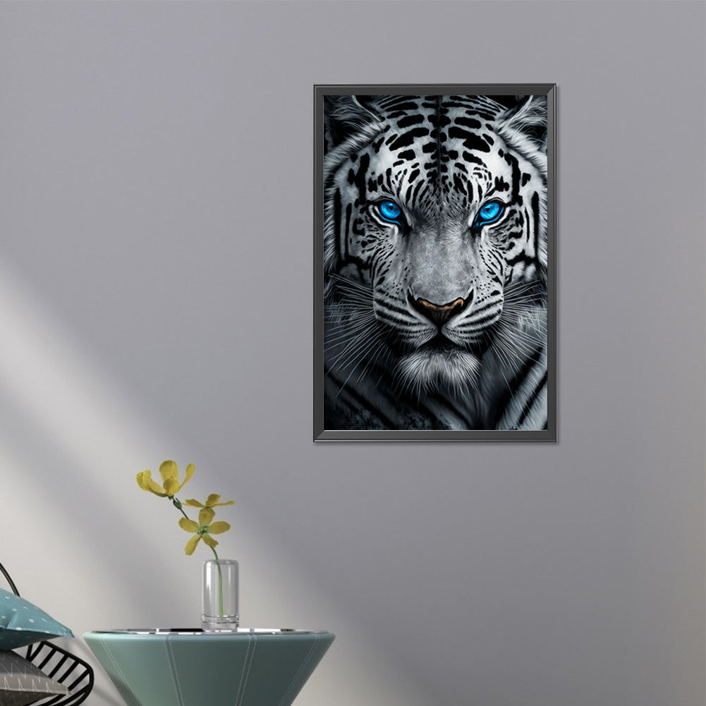 White Tiger With Blue Eyes - Full AB Round Drill Diamond Painting 40*60CM