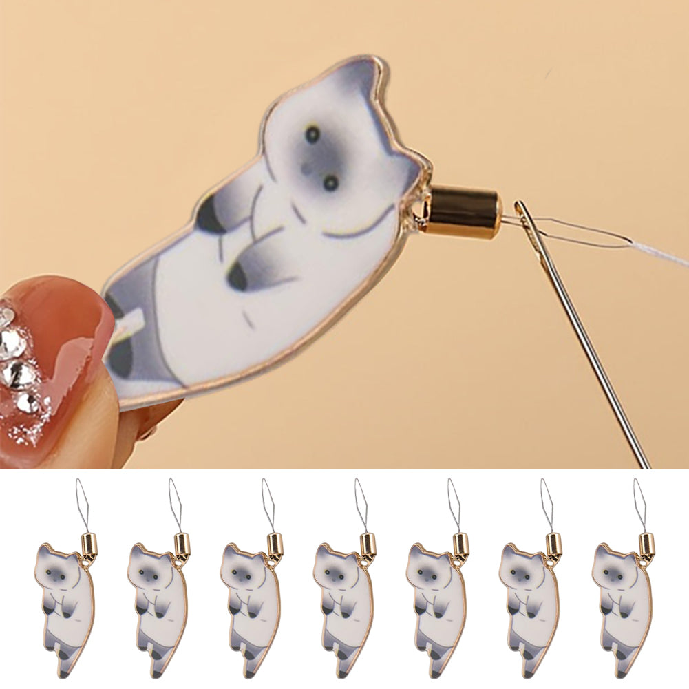 Cute Cat Magnetic Needle Holder Threader Household Magnetic Pin Holder (White)