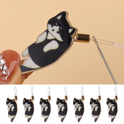 Cute Cat Magnetic Needle Holder Threader Household Magnetic Pin Holder (Black)