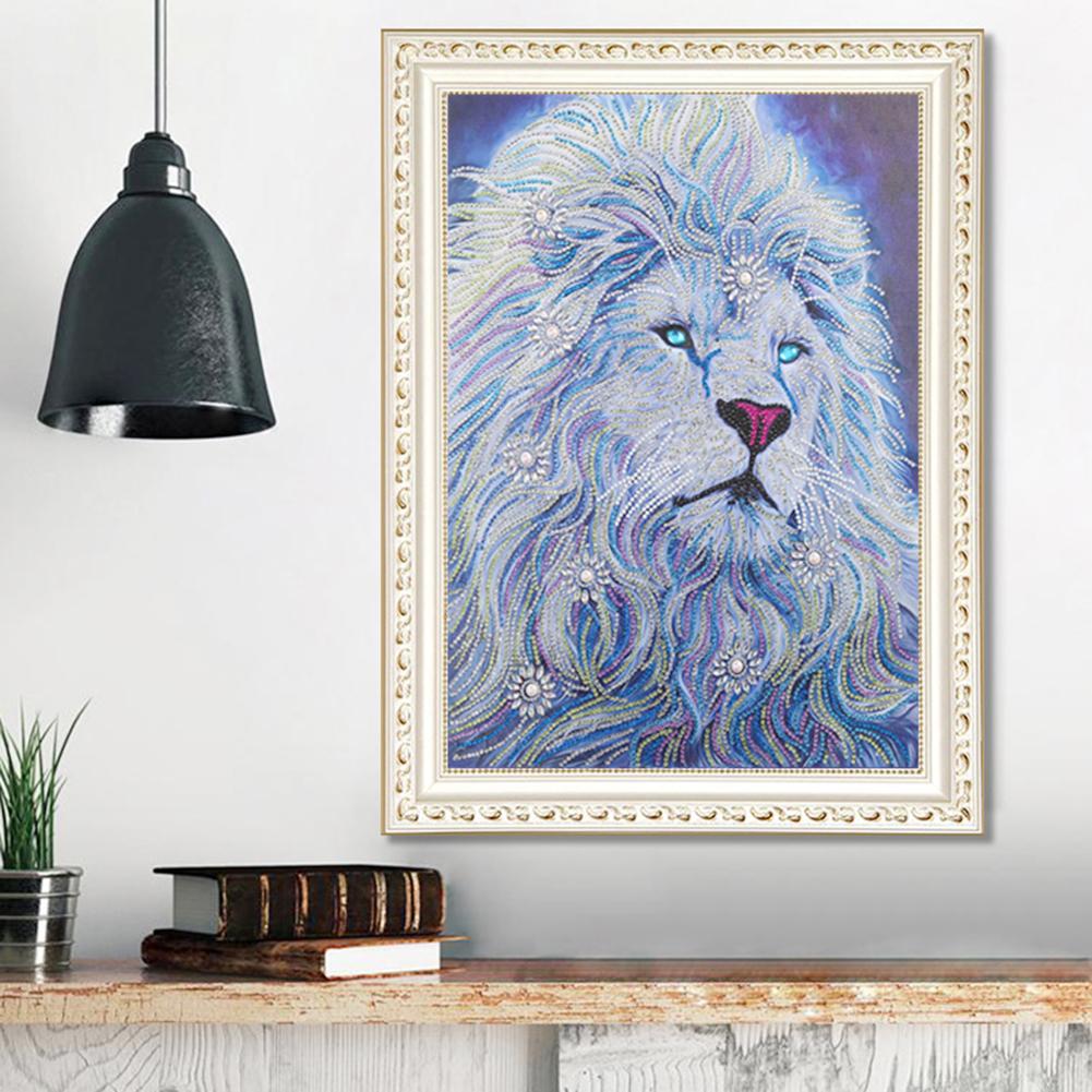 Lion - Special Shaped Drill Diamond Painting 40*50CM