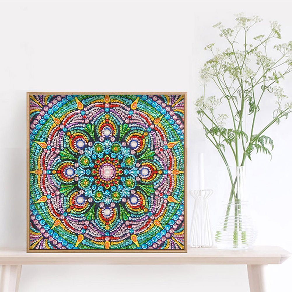 Datura - Special Shaped Drill Diamond Painting 30*30CM