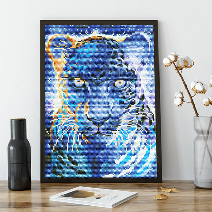 Luminous Tiger - Full Round Drill Diamond Painting 30*40CM