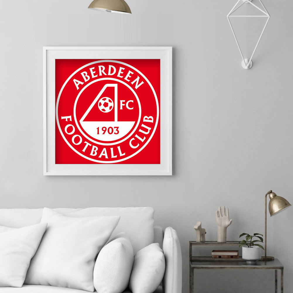 Football Badge - Full Round Drill Diamond Painting 30*30CM