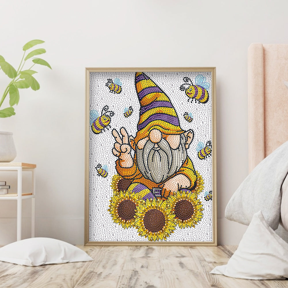 Gnome Goblin - Special Shaped Drill Diamond Painting 30*40CM