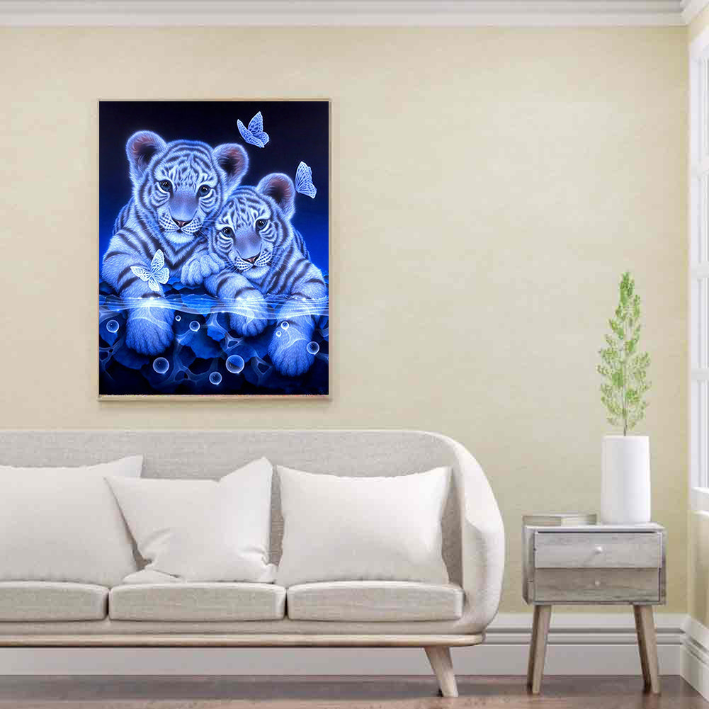 Snuggling Tiger - Full Round Drill Diamond Painting 30*40CM