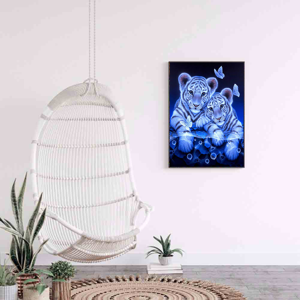 Snuggling Tiger - Full Round Drill Diamond Painting 30*40CM