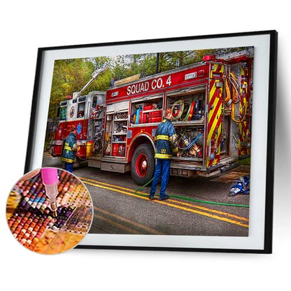Fire Truck - Full Round Drill Diamond Painting 40*30CM