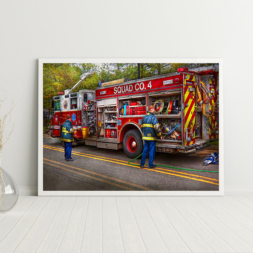 Fire Truck - Full Round Drill Diamond Painting 40*30CM