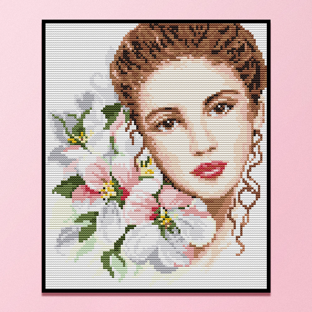 Beauty And Flowers - 14CT Stamped Cross Stitch 25*29CM