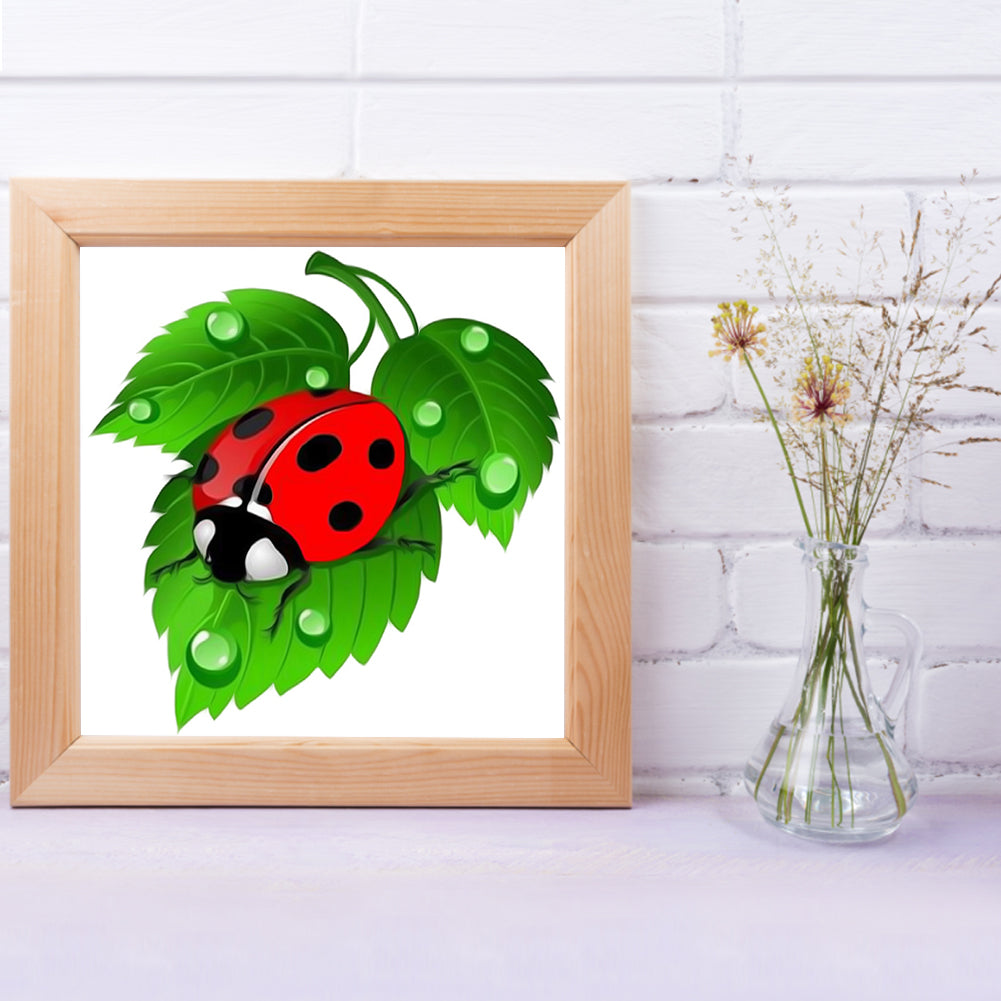 Ladybug On Green Leaf - Full Square Drill Diamond Painting 30*30CM