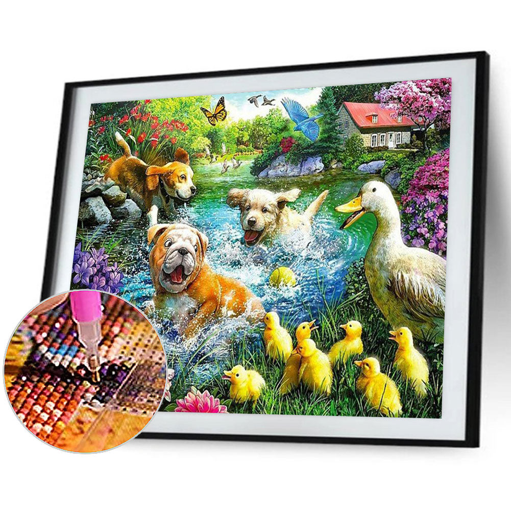 Pug Dog Playing With Duck - Full Round Drill Diamond Painting 40*30CM