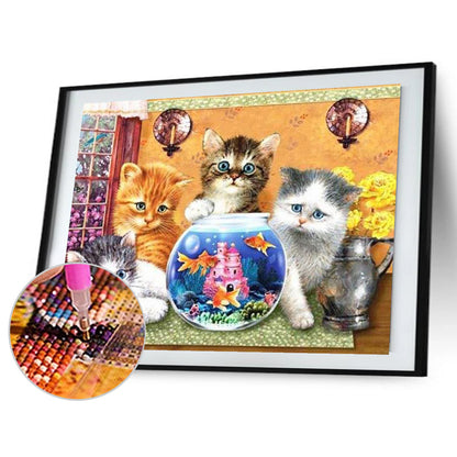 Cat Looking At Goldfish - Full Round Drill Diamond Painting 40*30CM