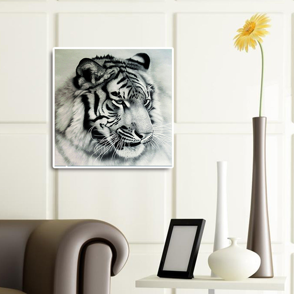 Ferocious Tiger - Full Square Drill Diamond Painting 30*30CM