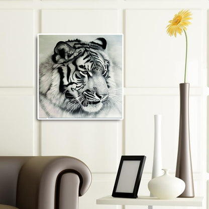 Ferocious Tiger - Full Square Drill Diamond Painting 30*30CM